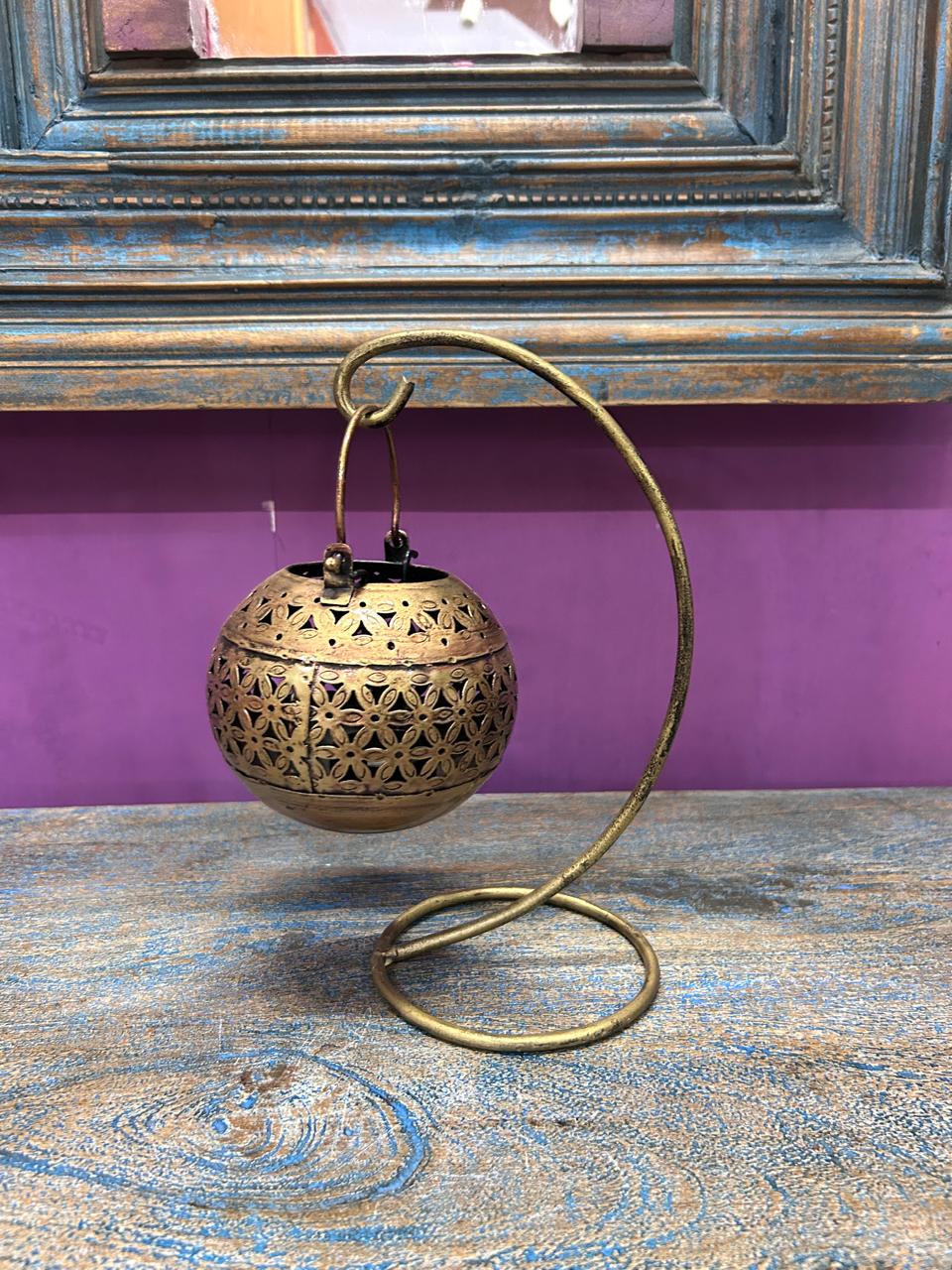 Metallic Floating Candle Stand