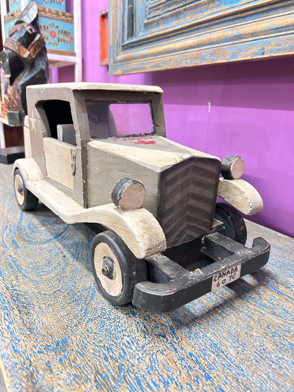 Vintage Jeep Canada Home Decor