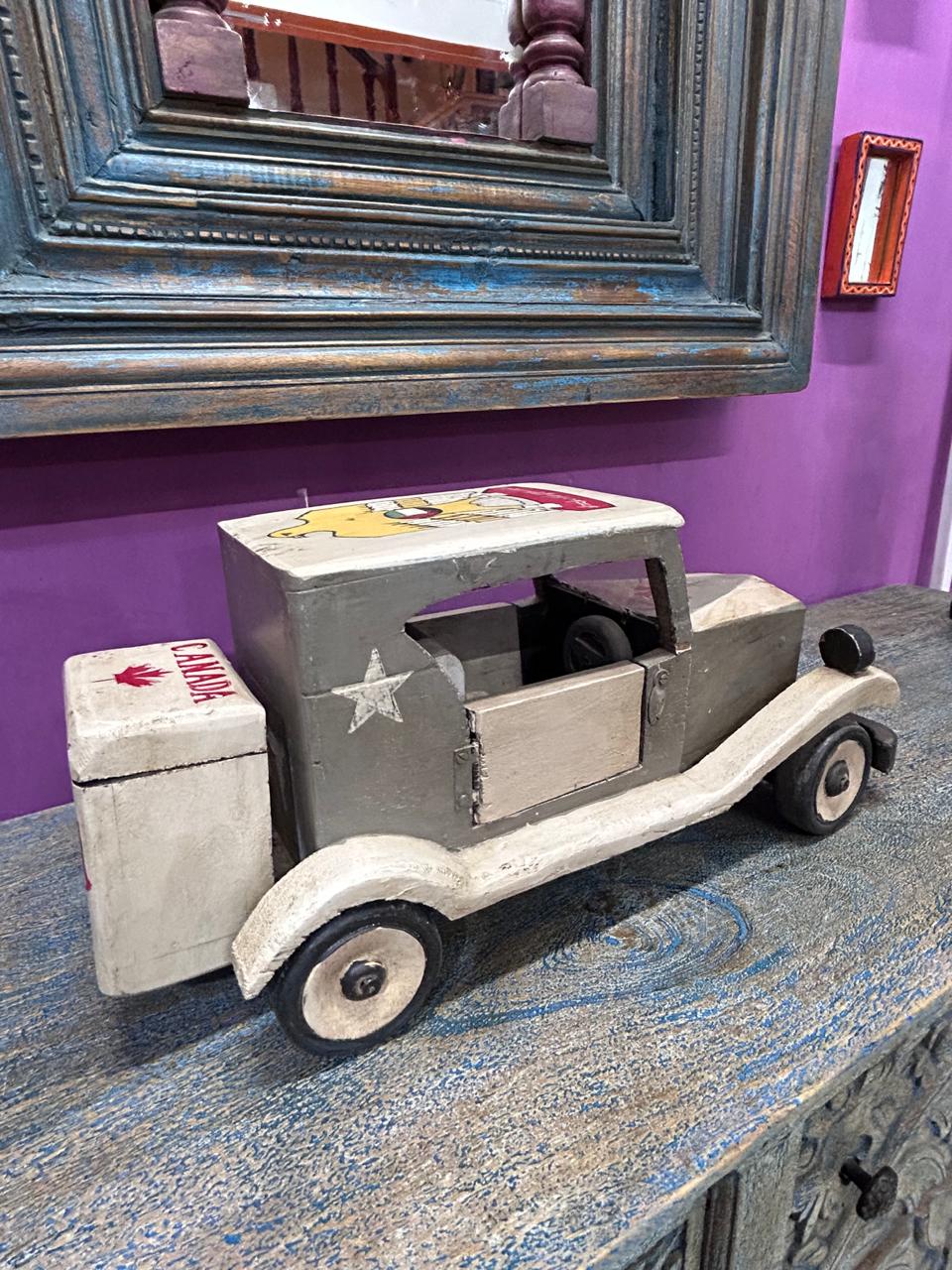Vintage Jeep Canada Home Decor