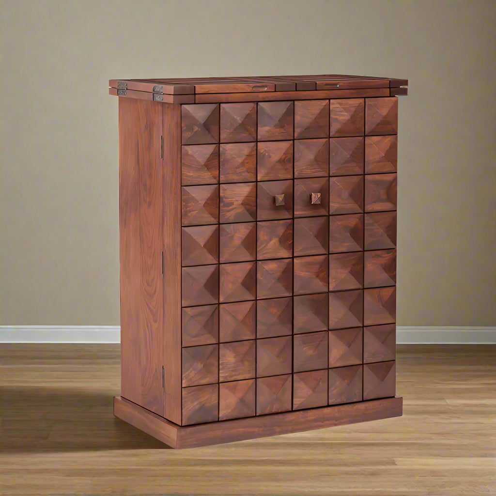 Antilia bar unit