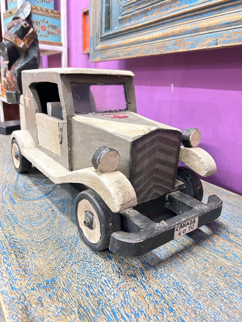 Vintage Jeep Canada Home Decor - Induscraft