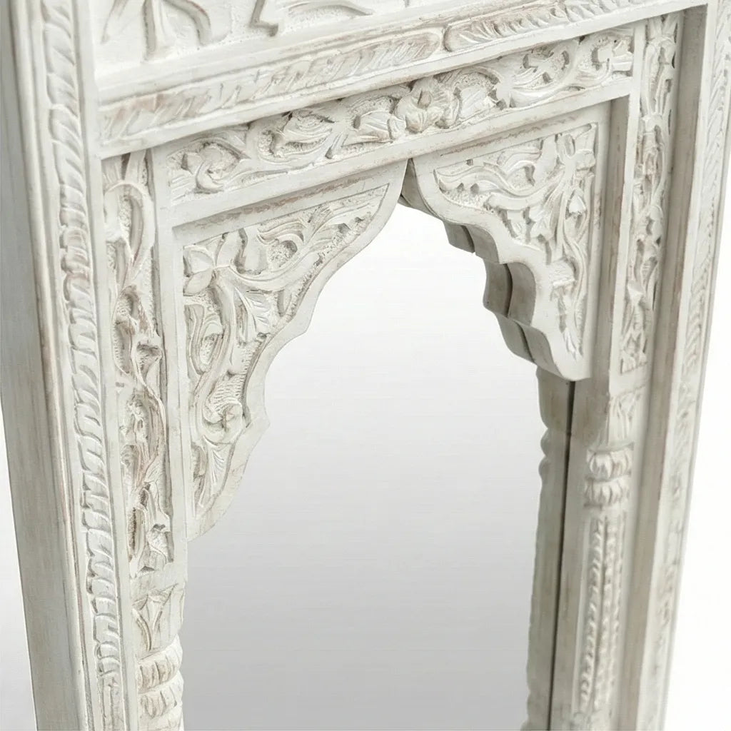Additional angled view of the Aariz hand-carved Mughal arch wall mirror